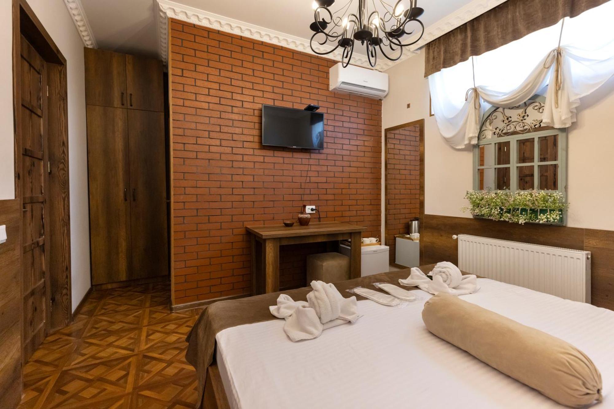 Hestia Boutique Hotel Gori Exterior foto
